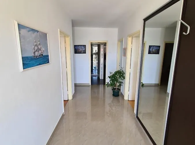 Ivana Апартаменты Задар