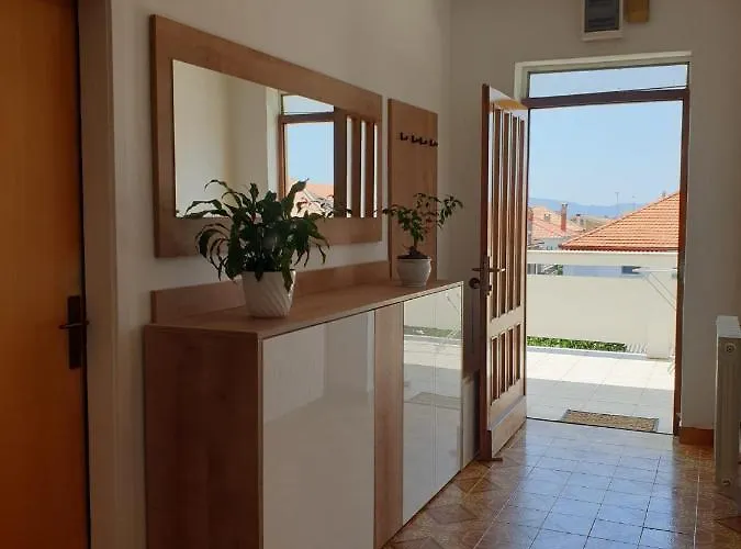 Апартаменты Ivana Задар